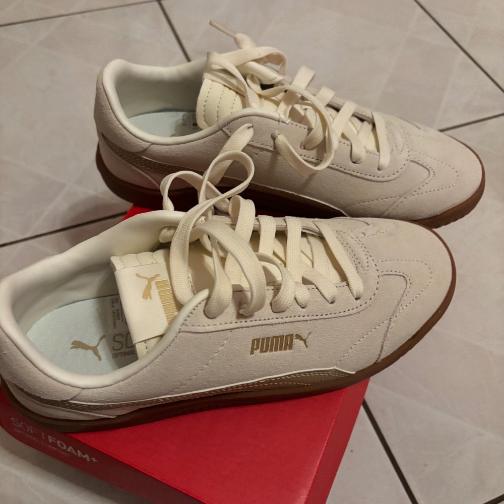 Puma Women’s Sneakers